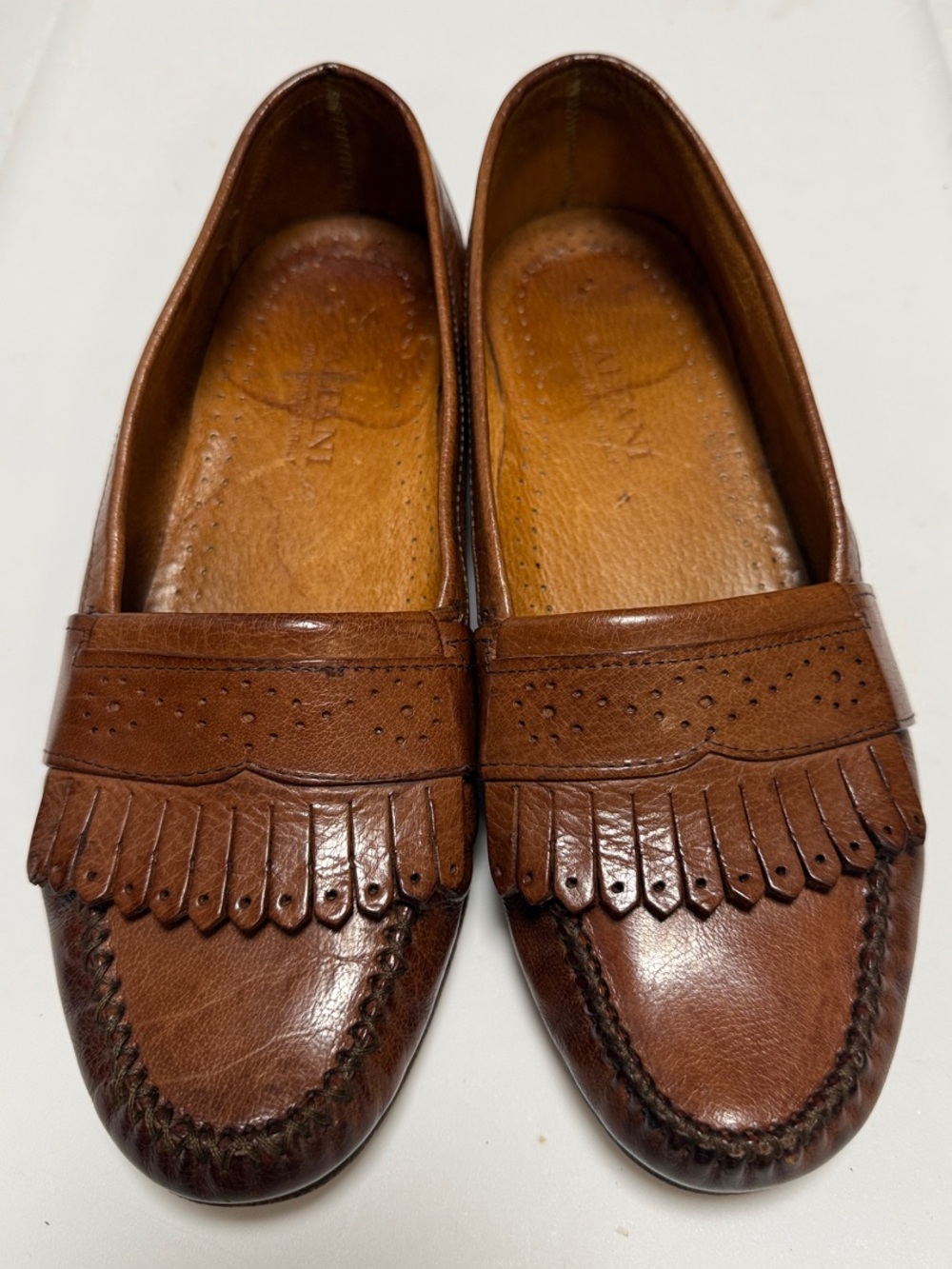 Men’s 8.5 Alfani Brown Leather Kiltie Penny Loafers